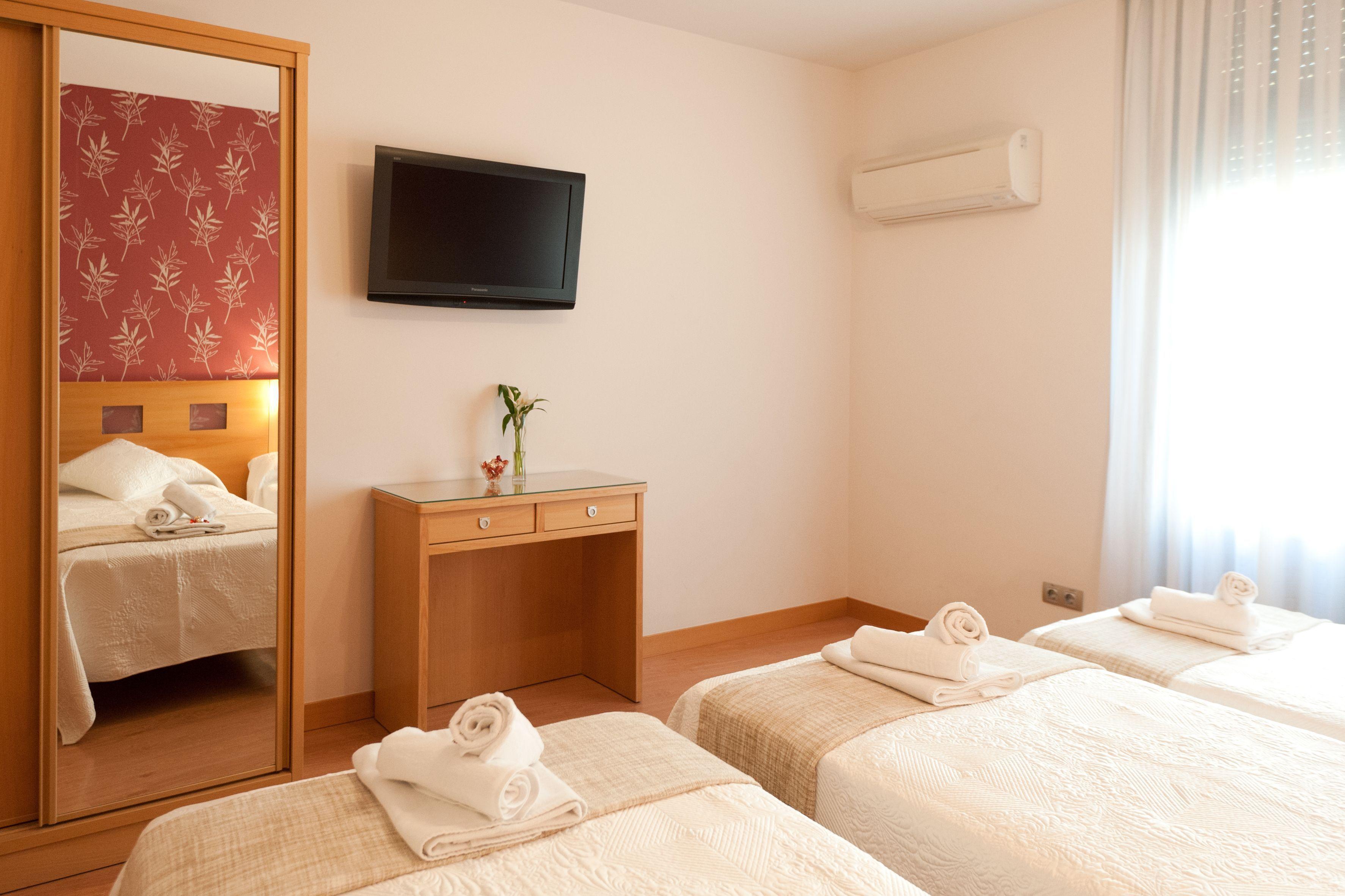 Hostal Abami II — Photos 2